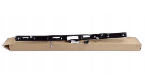 LR088990 - ARKA PLAKA LAMBA PANELİ (DİSCOVERY SPORT) - Land Rover