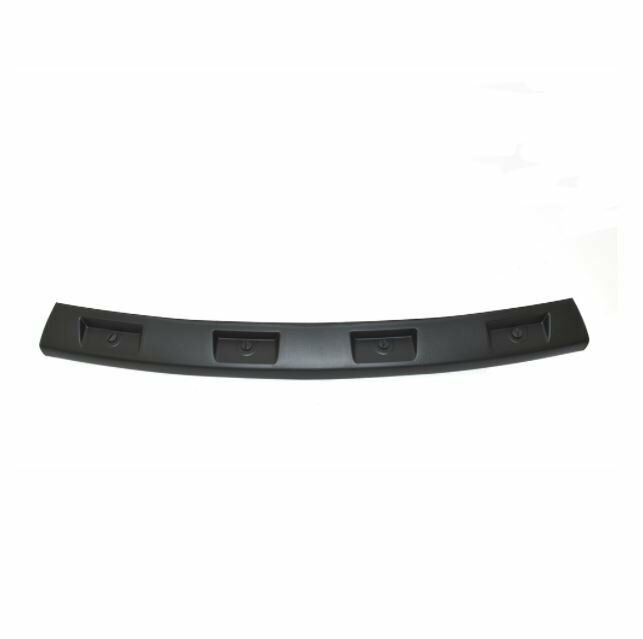 LR018350 - ÖN ÇEKİ DEMİR KAPAK(3.6) - Land Rover