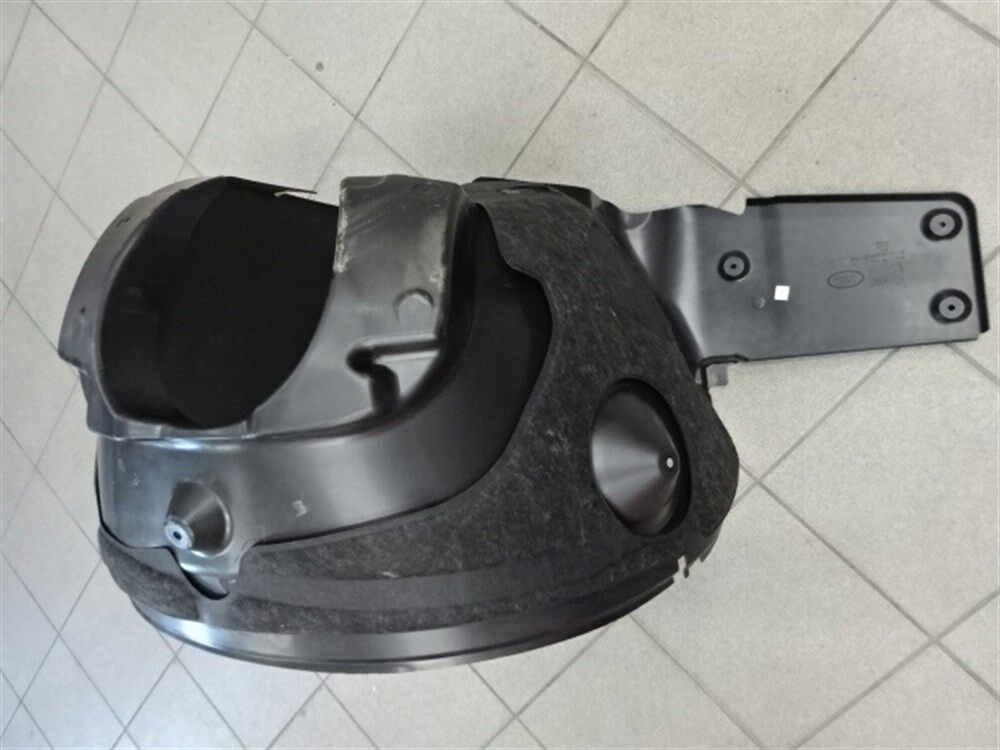LR019148 - ÖN ÇAMURLUK DAVLUMBAZI SOL AA (3.6/4.4) - Land Rover