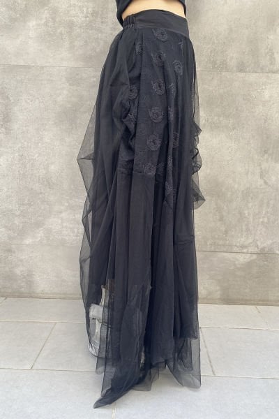 Tüllü Nakışlı Tasarım Oversize Etek