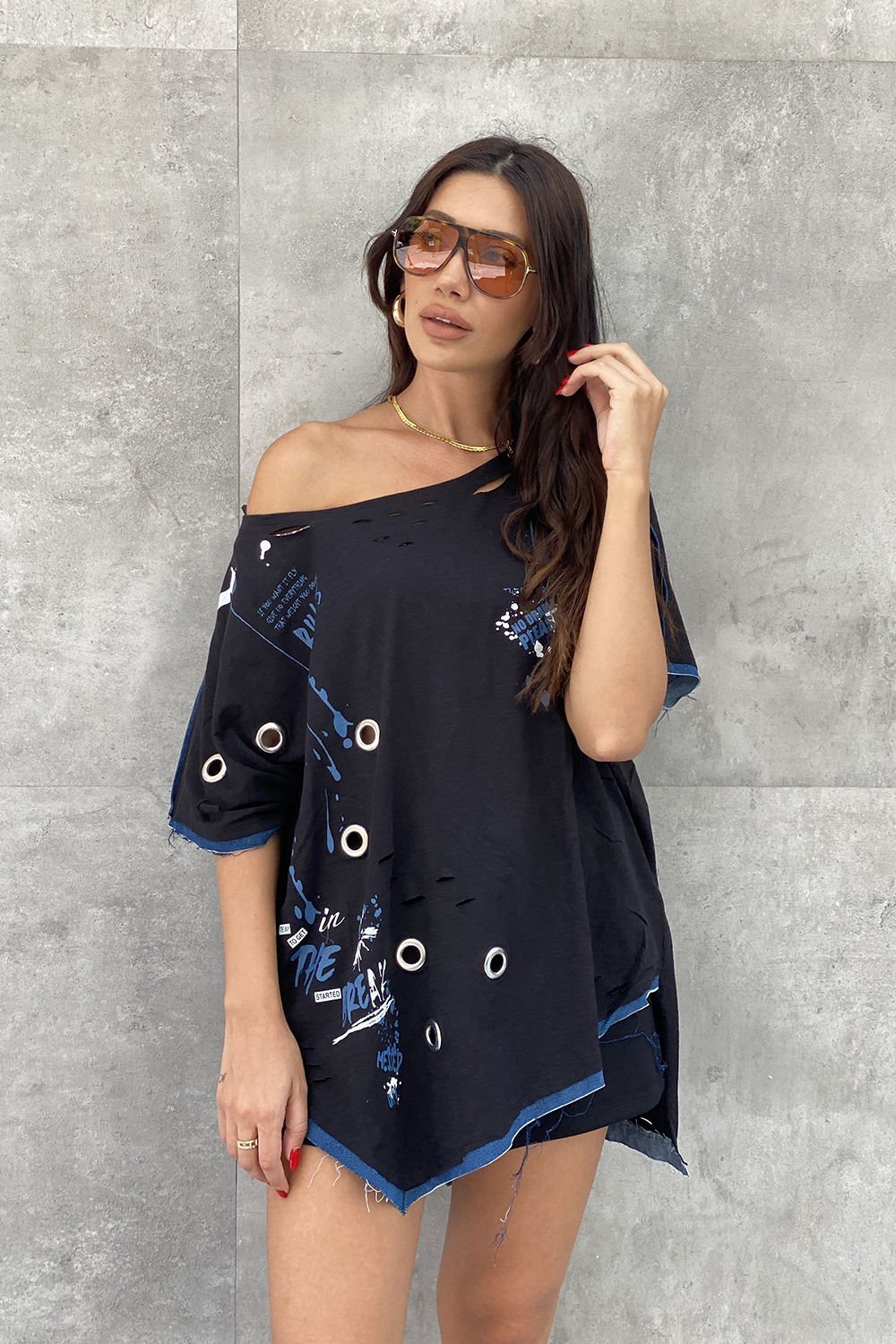 Delikli Tasarım Oversize Bluz