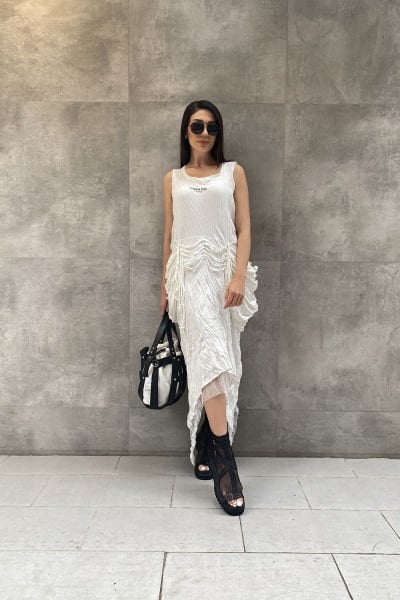 Crinkle Dokulu Askılı Uzun Oversize Elbise