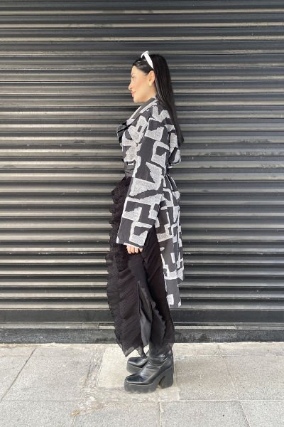 Fırfırlı Tasarım Oversize Çift Renk Trençkot
