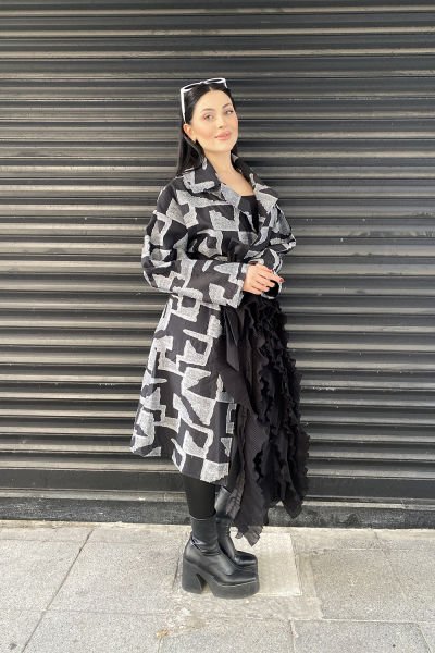 Fırfırlı Tasarım Oversize Çift Renk Trençkot