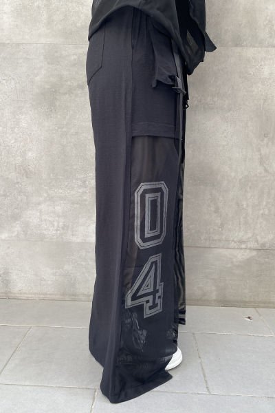 File Yırtmaç Tasarımlı Oversize Kemerli Pantolon