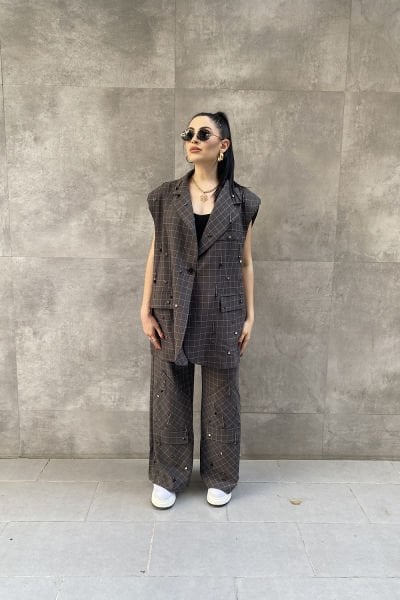 Tasarım Oversize Aksesuarlı Kareli Pantolon