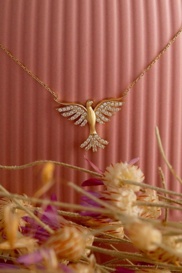 Prenses Pırlanta-14 Ayar Altın Fantezi Taşlı Zümrüdü Anka Kuşu Altın Kolye Modeli