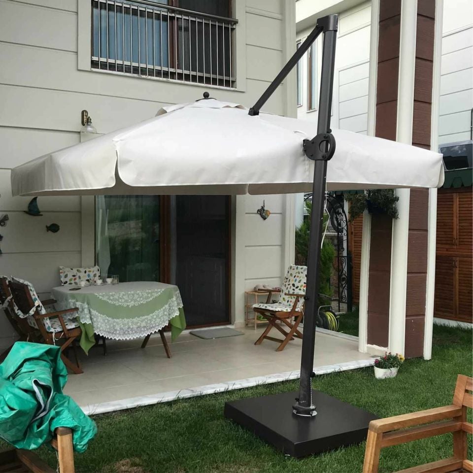 3.5x3.5 Yandan Gövdeli Bahçe Şemsiyesi  Polyester Dokuma Kumaş Nohut