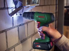 Bosch EasyImpact 18V-40 Çift Akülü 2 Ah Darbeli Vidalama Makinesi