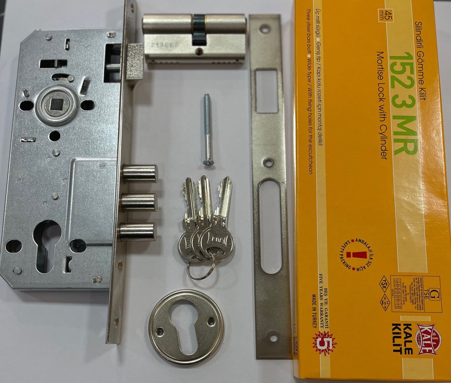 Kale Kilit Standart Silindirli Rozet Delikli Daire Kilidi 3 Milli 45mm NİKEL