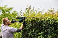 Bosch Universal HedgeCut 70 Çit Kesme Makinesi
