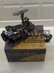 AVİX RELİX CYCLONE 50 LEADER 3 BİLYELİ ÖN VE ARKA KALAMA OLTA MAKİNESİ
