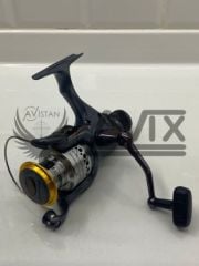 AVİX RELİX 40 VISTA  6 Bilye  Olta Makinası