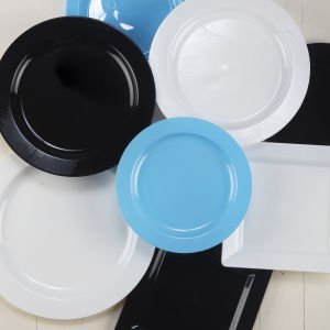 PLASTİK KARE TABAK 22 CM (10'LU)