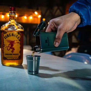 Stanley Klasik Paslanmaz Çelik Cep Matarası 0,23 Lt Yeşil