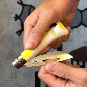 Opinel No 8 Outdoor Fluo Paslanmaz Çelik Çakı (Sarı)