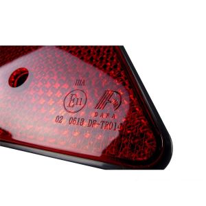 Römork ve Karavan Kırmızı Üçgen Reflektör 137x155 mm E Belgeli