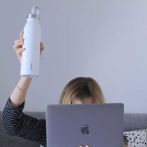 Aladdin Chilled Thermavac™ Çelik Soğuk Su Termosu 0,55 LT Beyaz