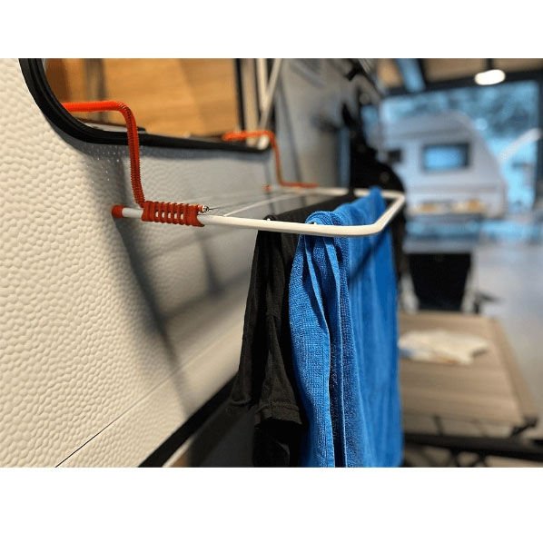 Suga Pratik Karavan Çamaşır Askılığı Kırmızı
