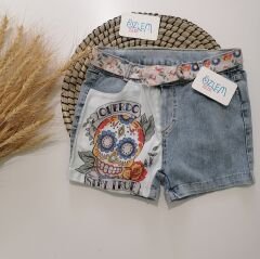 Modern Kuru Kafalı Kız Denim Şort