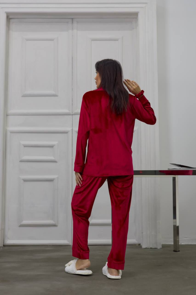 GİZOTTİ BORDO GOFRAJLI KALP NAKIŞLI UZUN KADİFE PİJAMA TAKIMI