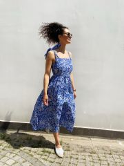 Omuz Detay Poplin Elbise - Mavi Çiçekli