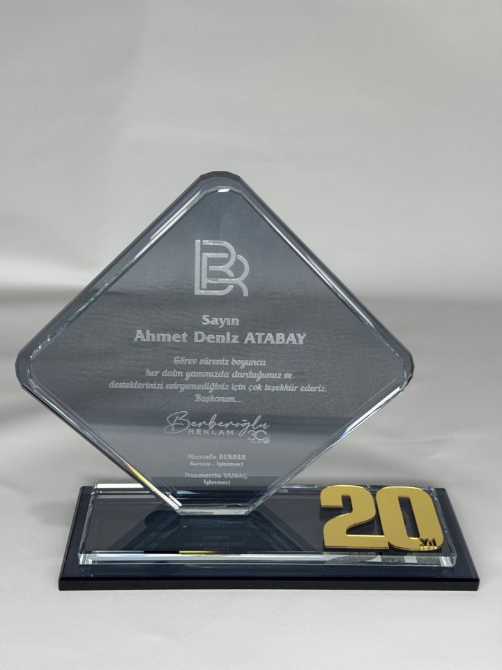 Cam Kristal Plaket Lazer Kazıma 15