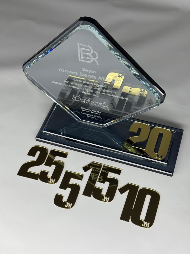 Cam Kristal Plaket Lazer Kazıma 15