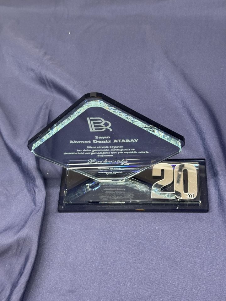 Cam Kristal Plaket Lazer Kazıma 16