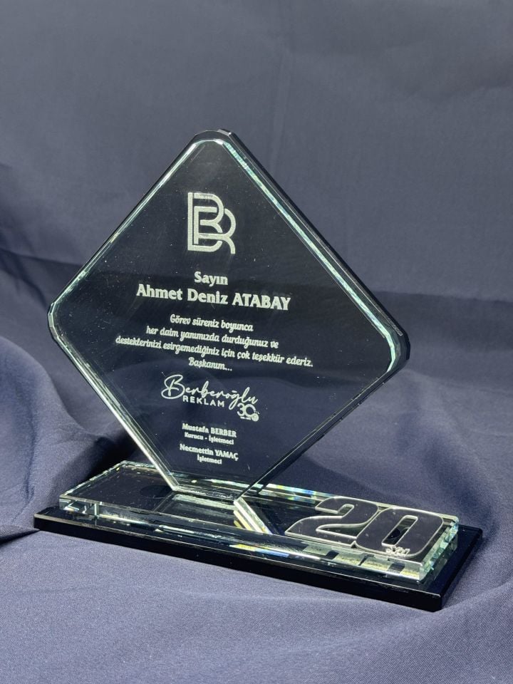 Cam Kristal Plaket Lazer Kazıma 16