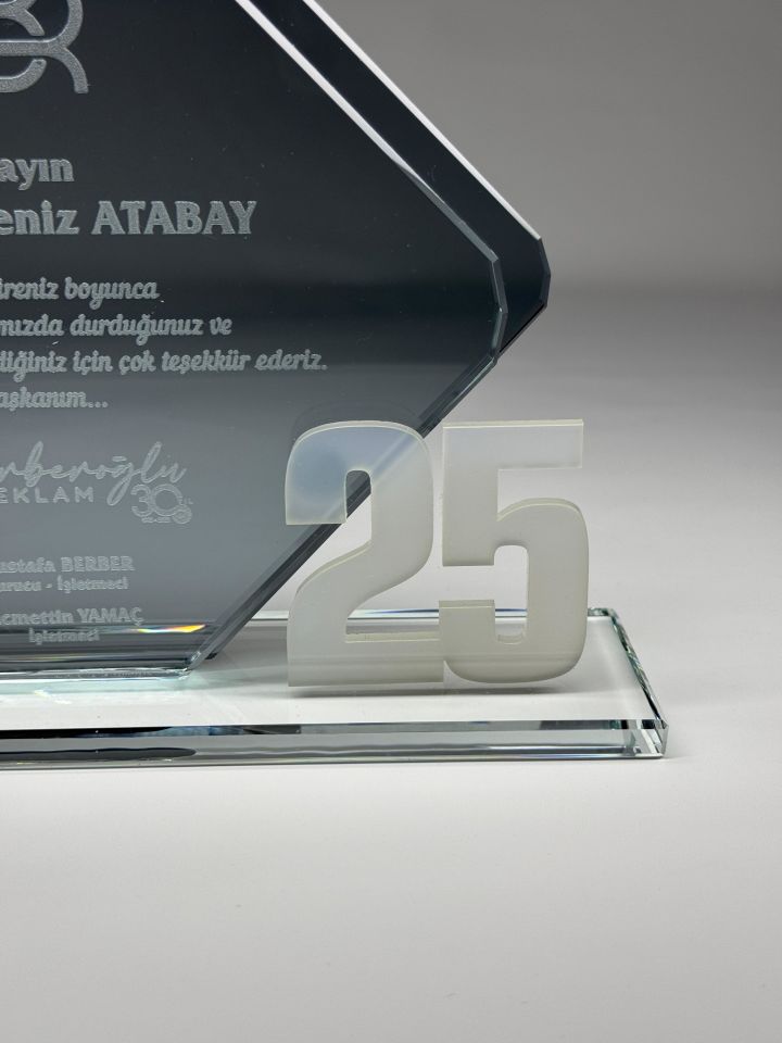 Cam Kristal Plaket Lazer Kazıma 17