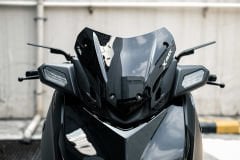 Yamaha Xmax Techmax 250-300 2024-2025 Orijinal Model Spor Cam Siperliği