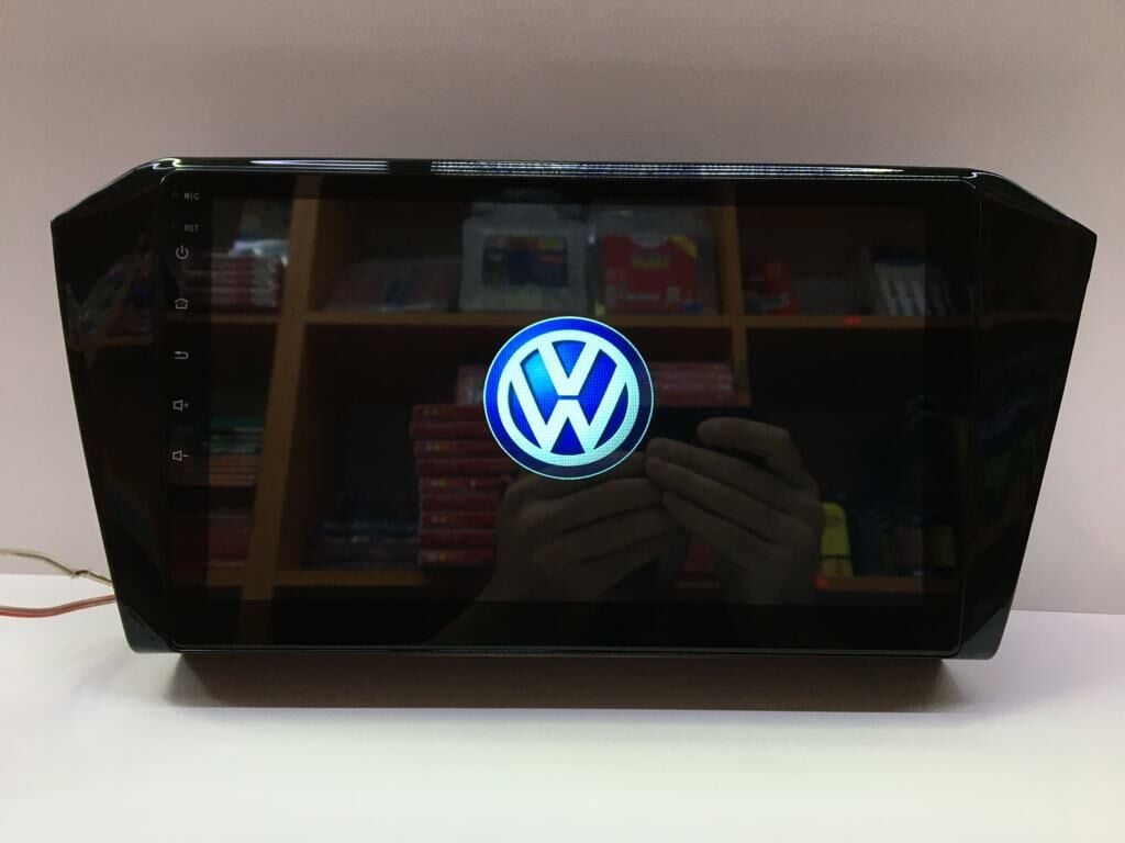 VOLKSWAGEN PASSAT B8 MULTİMEDYA TEYP ANDROİD 14 2-32 CARPLAY KAMERA
