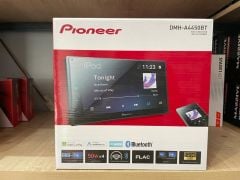 PIONEER DMH-A4450BT 3 RCA 13 BAND EQ CAR PLAY