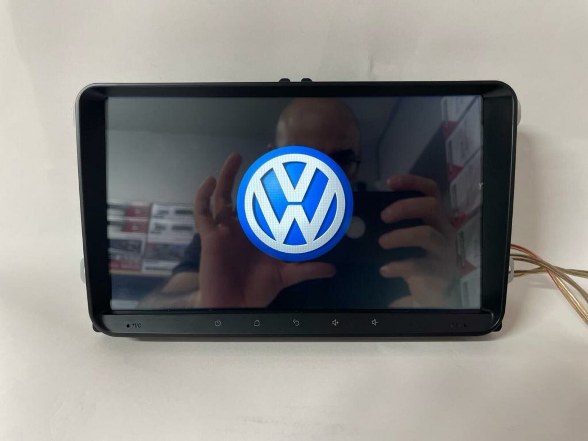 VOLKSWAGEN MULTİMEDYA TEYP 9'' ANDROİD 14 2-32 GB CAR PLAY KAMERA