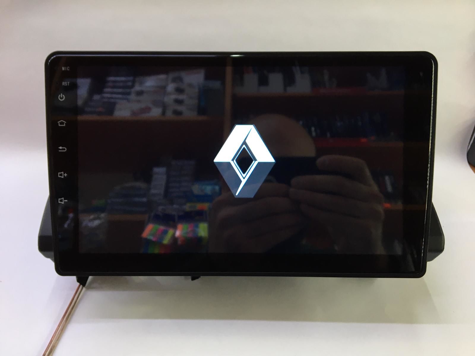 RENAULT TAİLANT MULTİMEDYA TEYP 9'' ANDROİD 15 CARPLAY KAMERA HEDİYE
