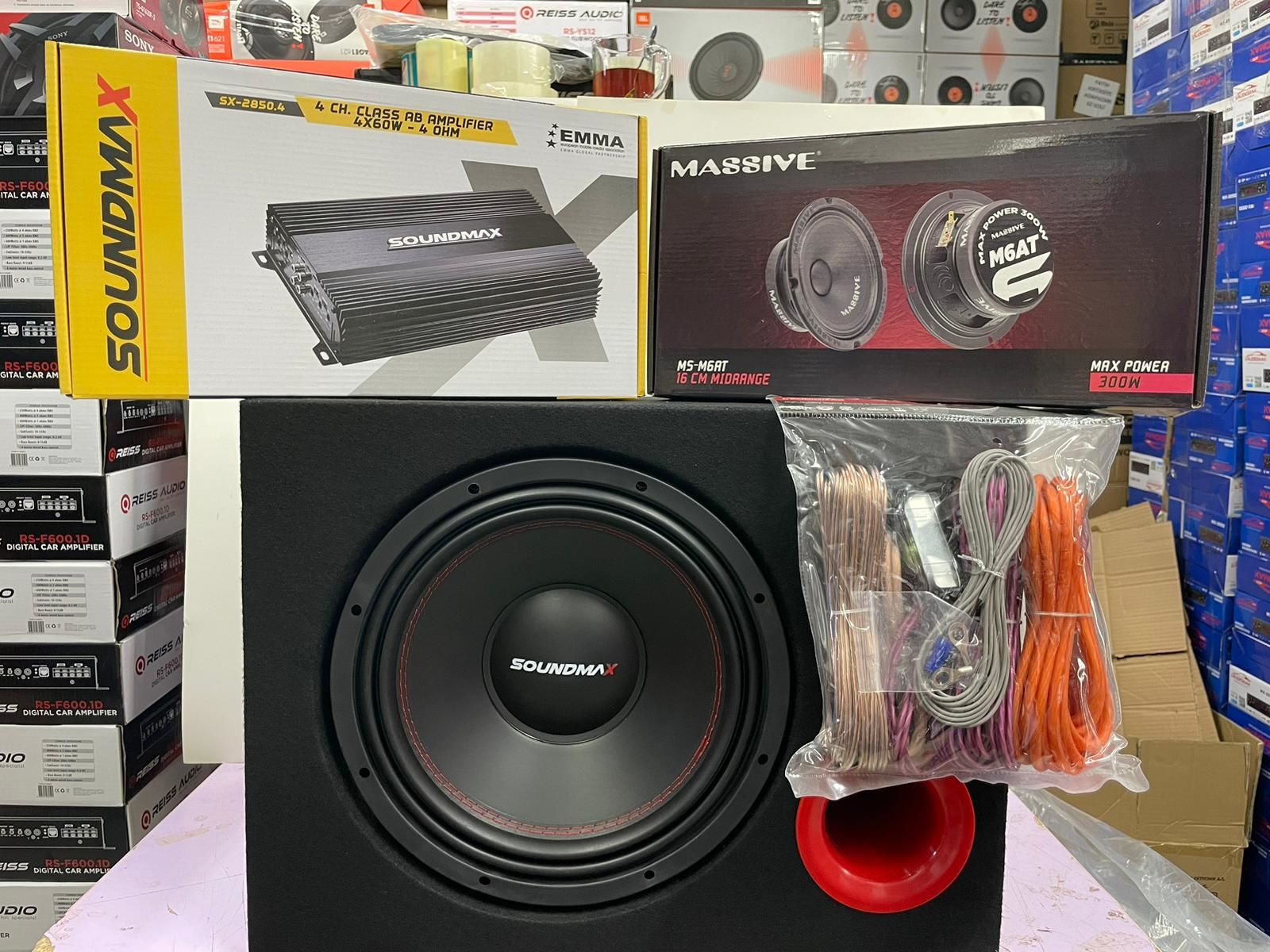 SOUNDMAX SX-RT12 1500WAT 30 CM SUBWOOFER BAS KABİNLİ SX-2850.4 3000W 4KANAL AMFİ MASSİVE 16 CM MİDRANGE