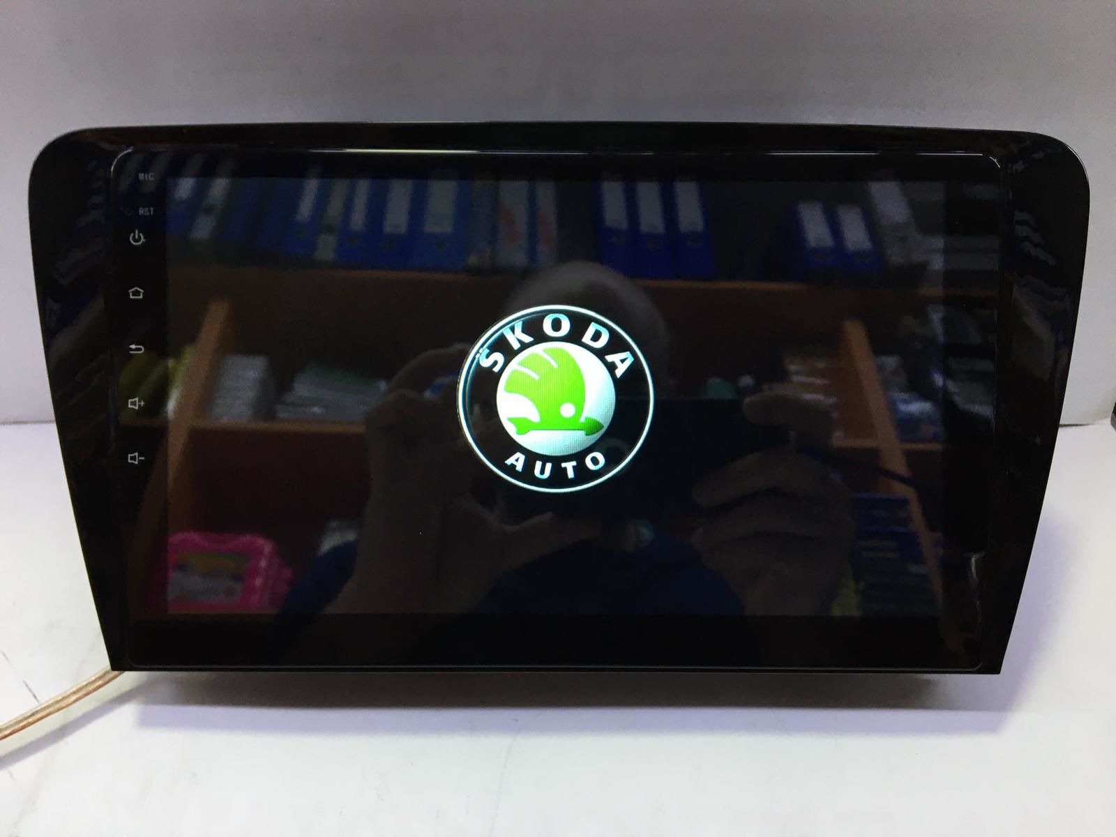 SKODA OCTAVİA 2014-2018 MULTİMEDYA TEYP ANDROİD 15 CARPLAY KAMERA HEDİYE