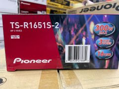 PIONEER TS-R1651S2 16 CM 3 YOLLU HOPARLÖR 300 WATT MAXİMUM POWER 40 WATT RMS POWER