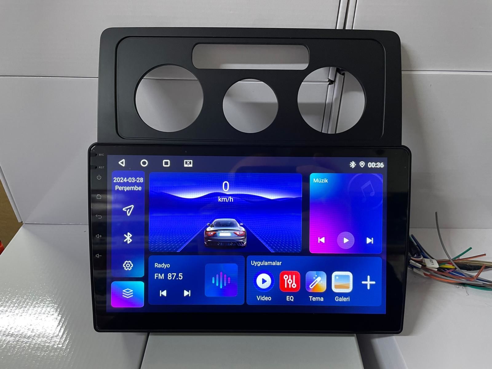 VOLKSWAGEN CADDY MULTİMEDYA TEYP ANDROİD 15 2 GB RAM 32 GB HAFIZA CARPLAY KAMERA HEDİYE