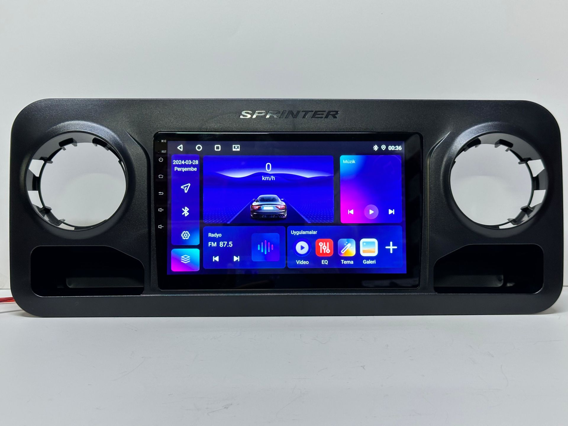 MERCEDES SPRİNTER MULTİMEDYA TEYP ANDROİD 15 4-64GB CARPLAY KAMERA HEDİYELİ