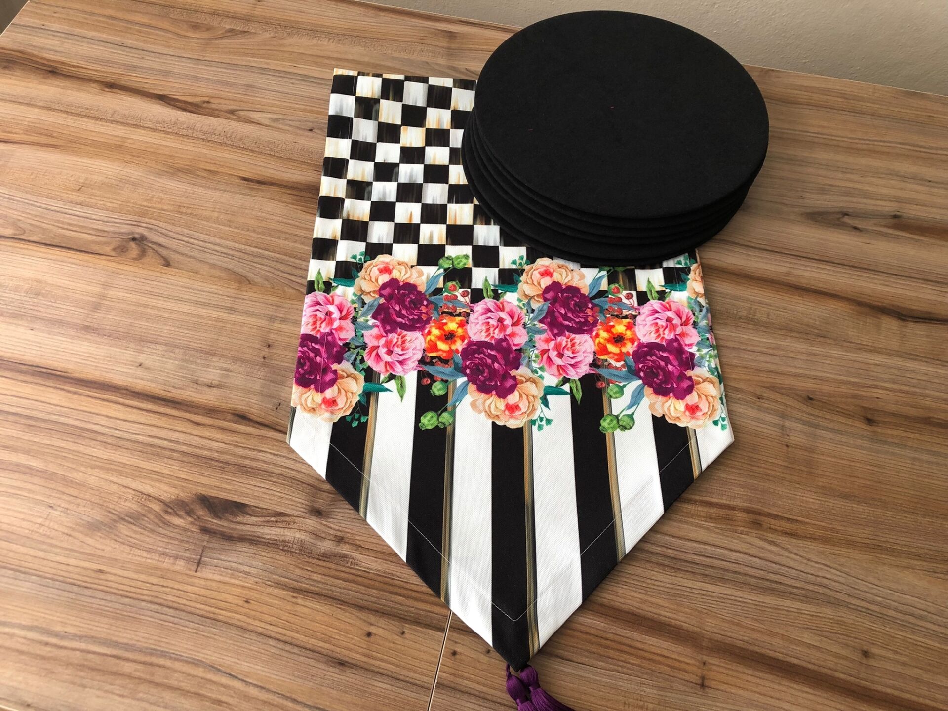 DAMA DESENLİ MOR GÜL DETAYLI RUNNER&SUPLA TAKIMI