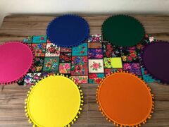KANAVİÇE DESENLİ RUNNER & PONPONLU SUPLA
