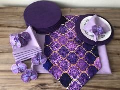 TABLE PRESENTATION SET PURPLE MOROCCAN PATTERNED