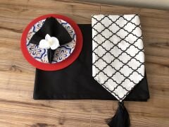 SOFRA SUNUM SETİ BEYAZ ZEMİN SİYAH MOROCCAN DESEN