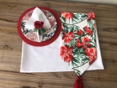 SOFRA SUNUM SETİ BEYAZ ZEMİN KIRMIZI ÇİÇEK DESENLİ TAKIM