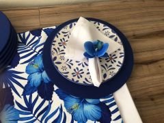 TABLE PRESENTATION FULL SET BLUE FLOWER PATTERNED