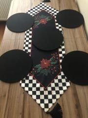 YILBAŞI ÇİÇEK DESENLİ RUNNER & SUPLA