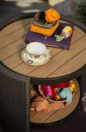 HORIZON END TABLE