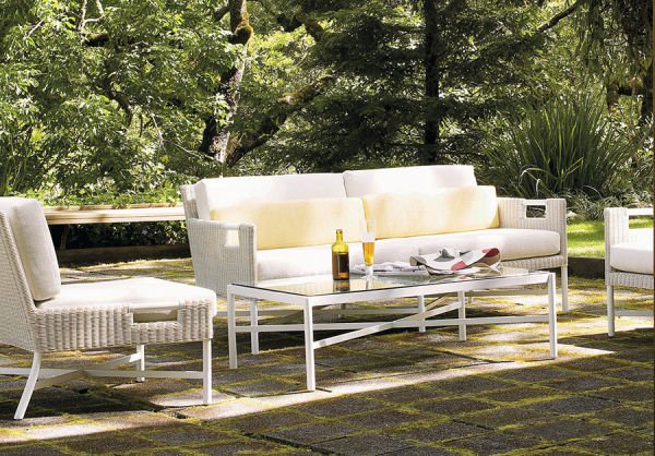 OUTDOOR SOFA